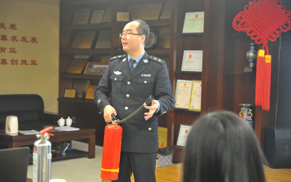 5af412dc16d4e.jpg 2016121909270749.jpg